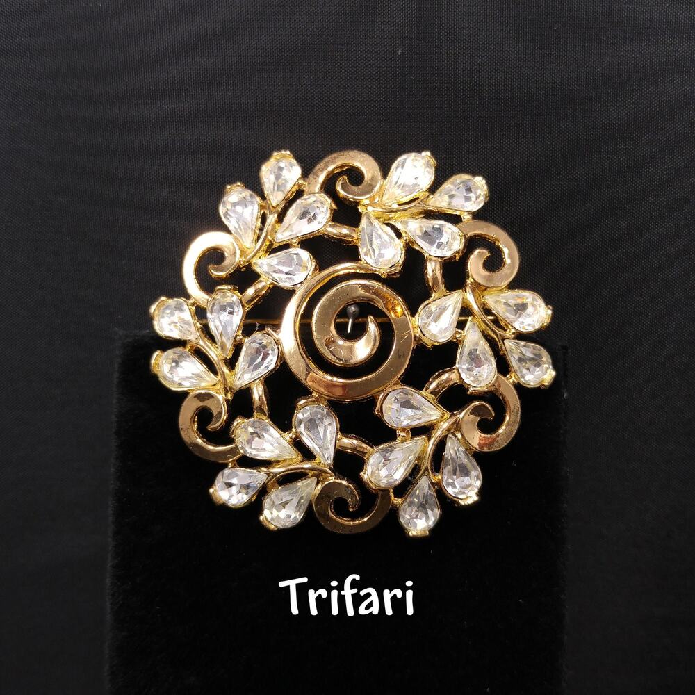 Crown Trifari Floral Brooch, Gold Plated, Clear Rhinestones, 1960s Vintage